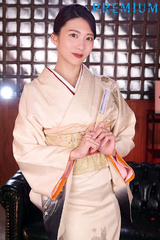 大奶甜美妹子，张开双腿摸逼口交床边猛操呻吟娇喘